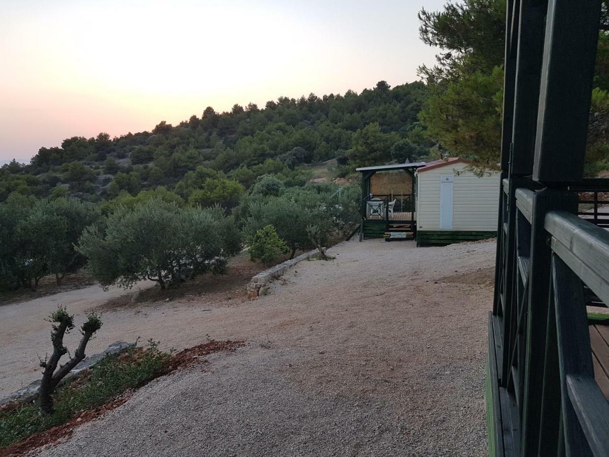 Kamp Lunga Hotel Jezera Exterior photo