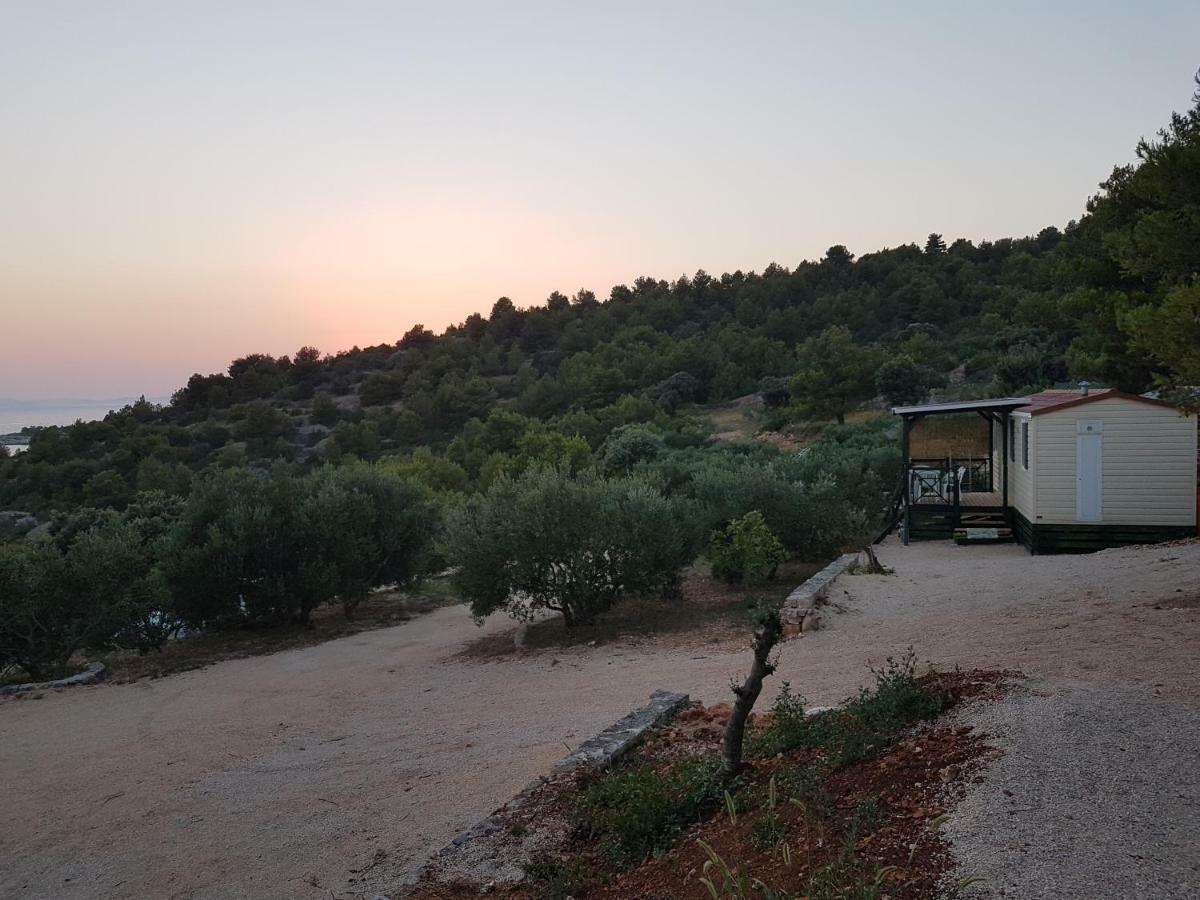 Kamp Lunga Hotel Jezera Exterior photo
